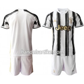 Juventus Kinder Heim Trikotsatz 2020/21 Kurzarm (+ Kurze Hosen)